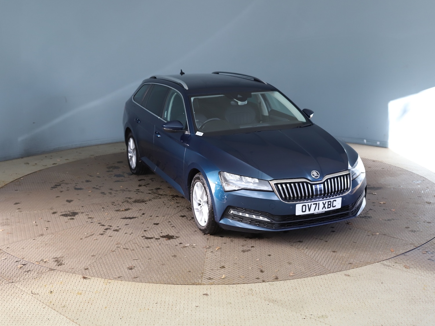 Used Skoda Superb 2022 for sale - 77643435: Photo 3