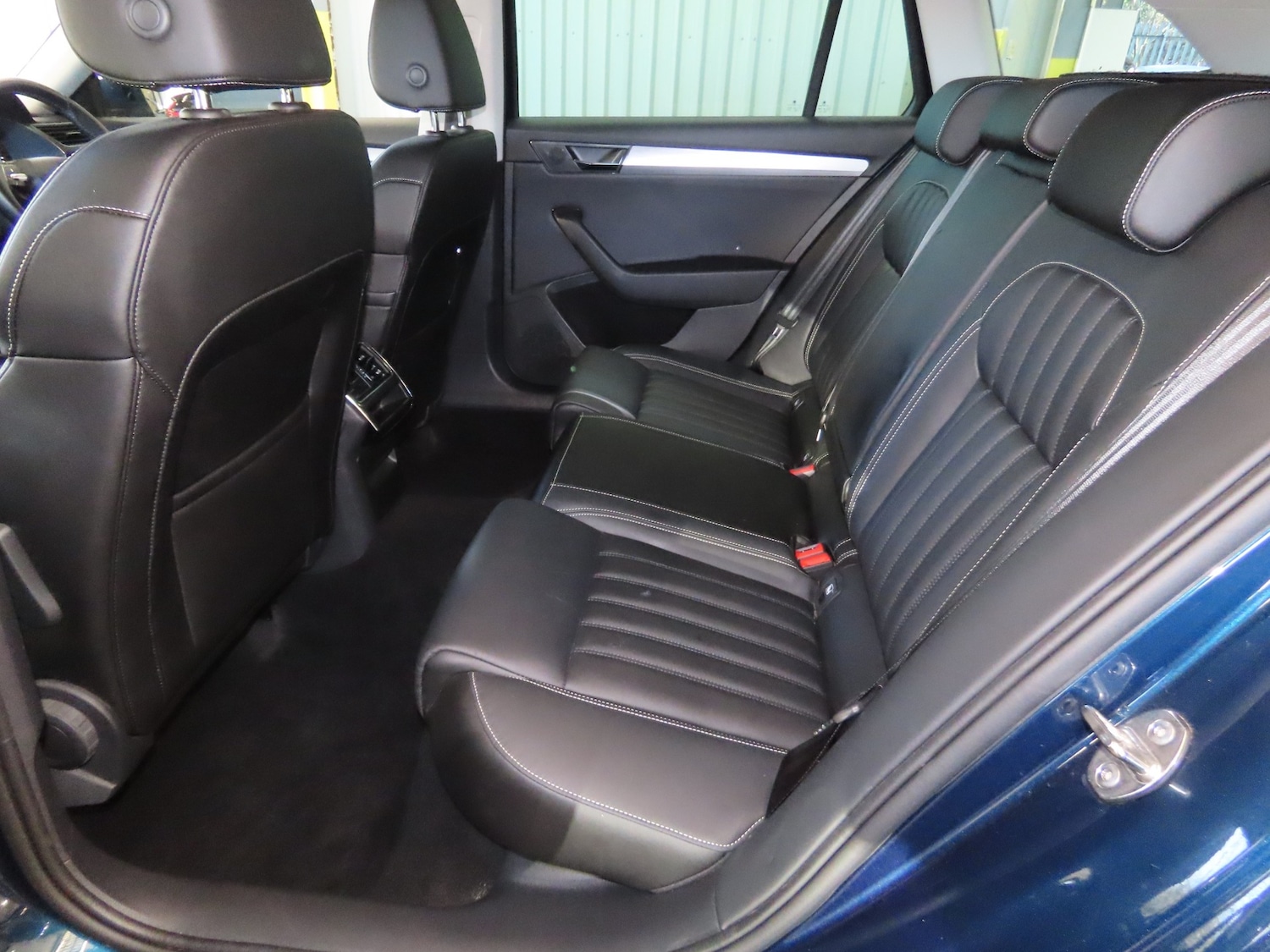 Used Skoda Superb 2022 for sale - 77643435: Photo 8