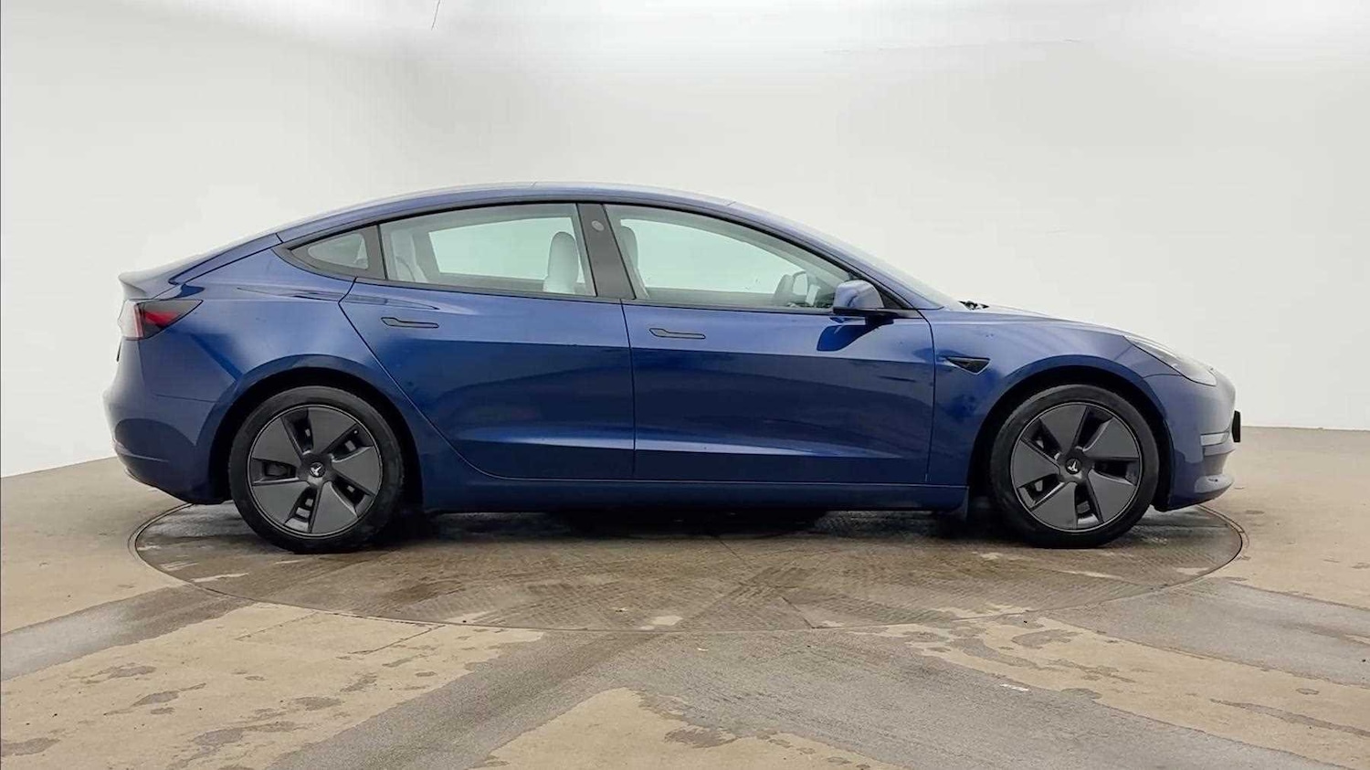 Used Tesla Model 3 2021 for sale - 78109665: Photo 3