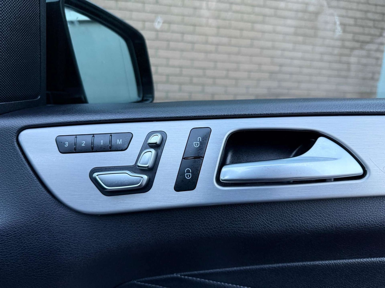 Used Mercedes-Benz GLE 2016 for sale - 77296435: Photo 4