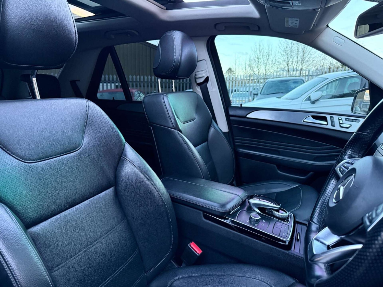 Used Mercedes-Benz GLE 2016 for sale - 77296435: Photo 44