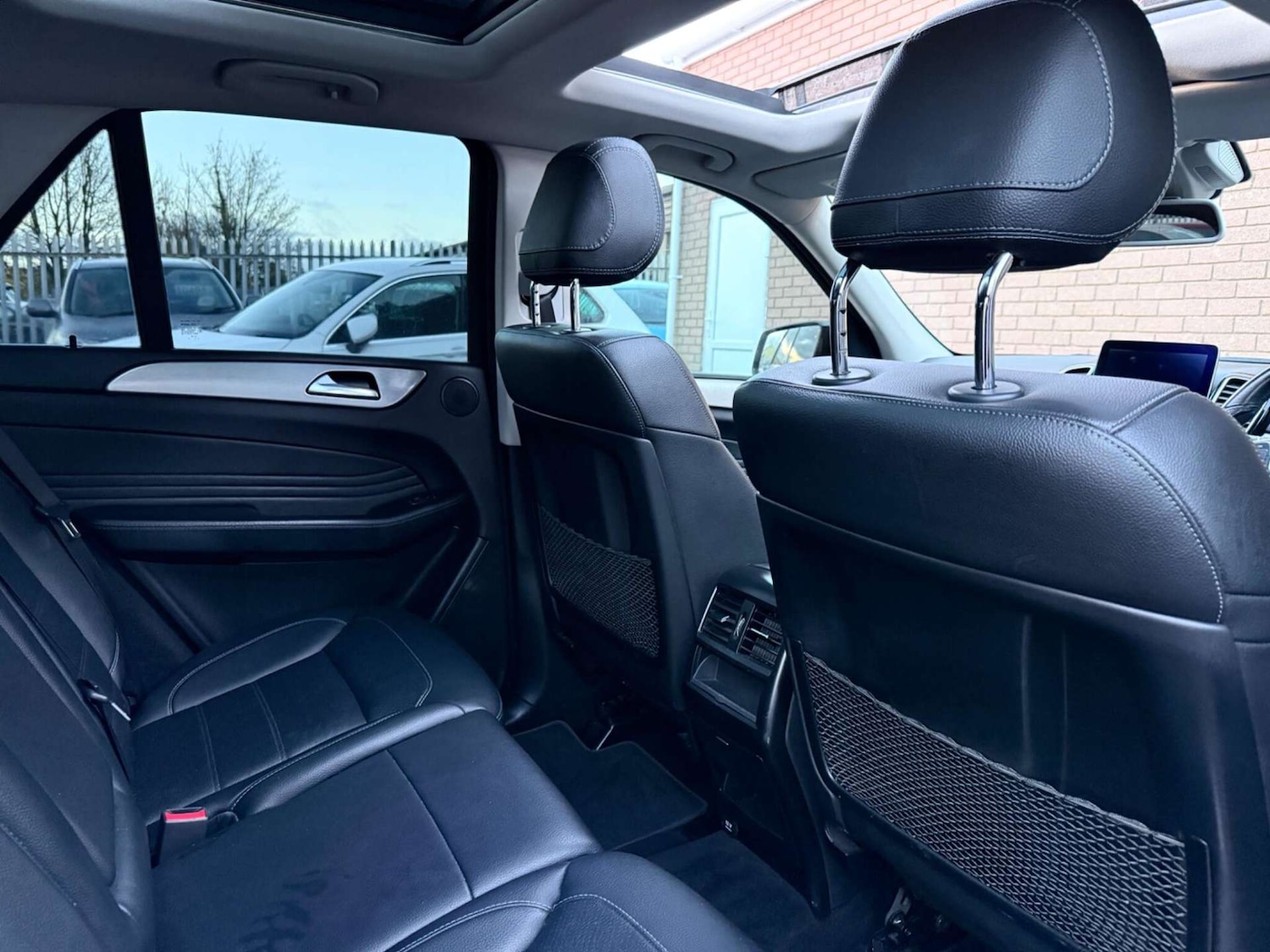 Used Mercedes-Benz GLE 2016 for sale - 77296435: Photo 50