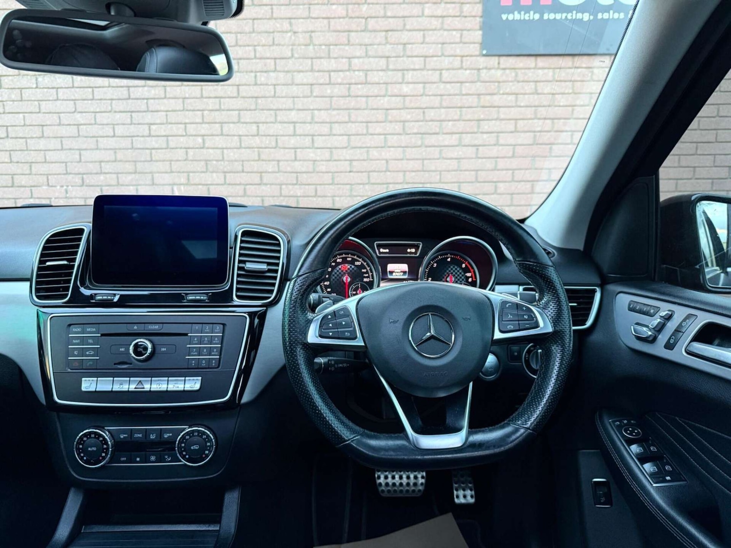 Used Mercedes-Benz GLE 2016 for sale - 77296435: Photo 64