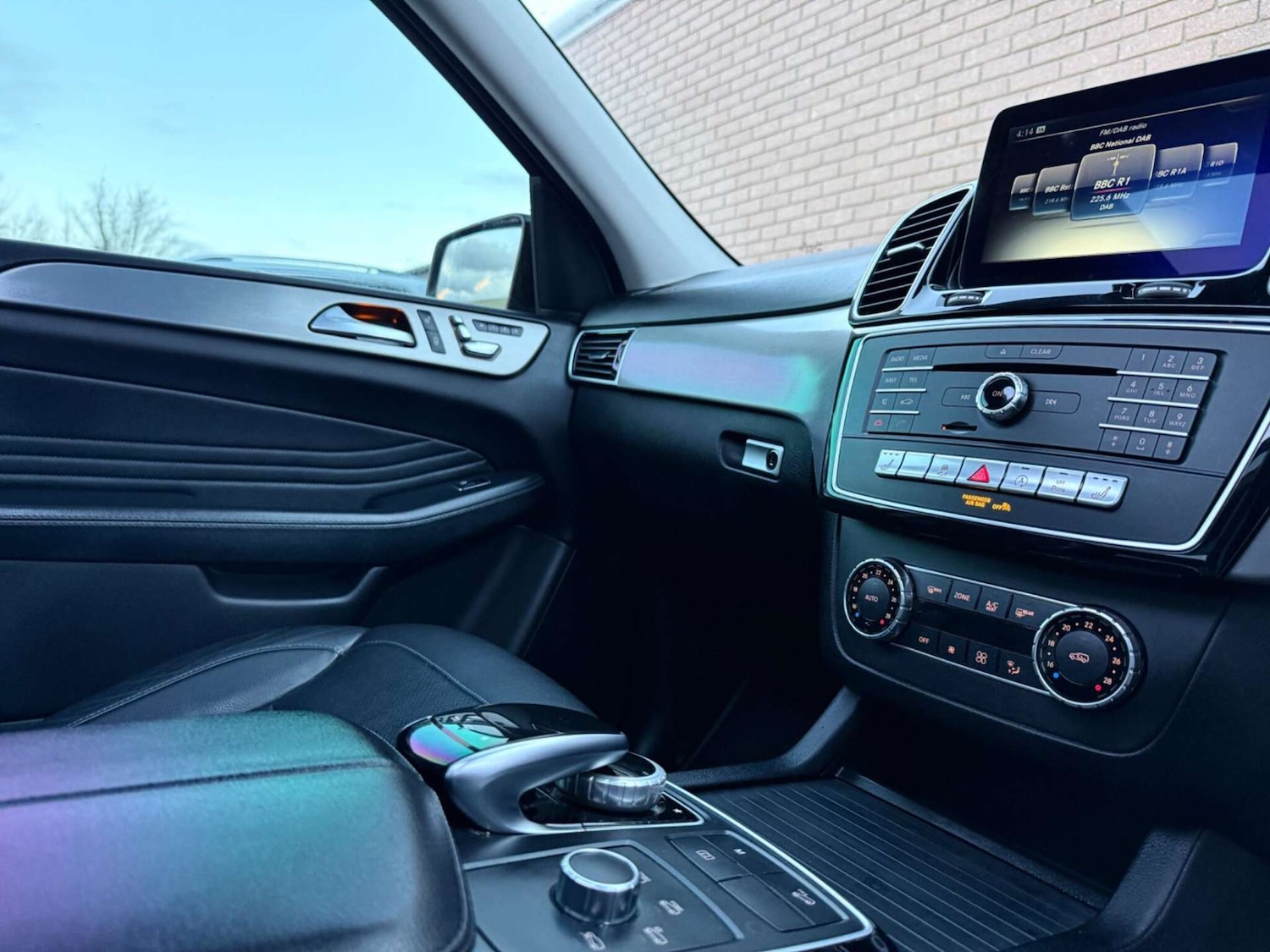 Used Mercedes-Benz GLE 2016 for sale - 77296435: Photo 69