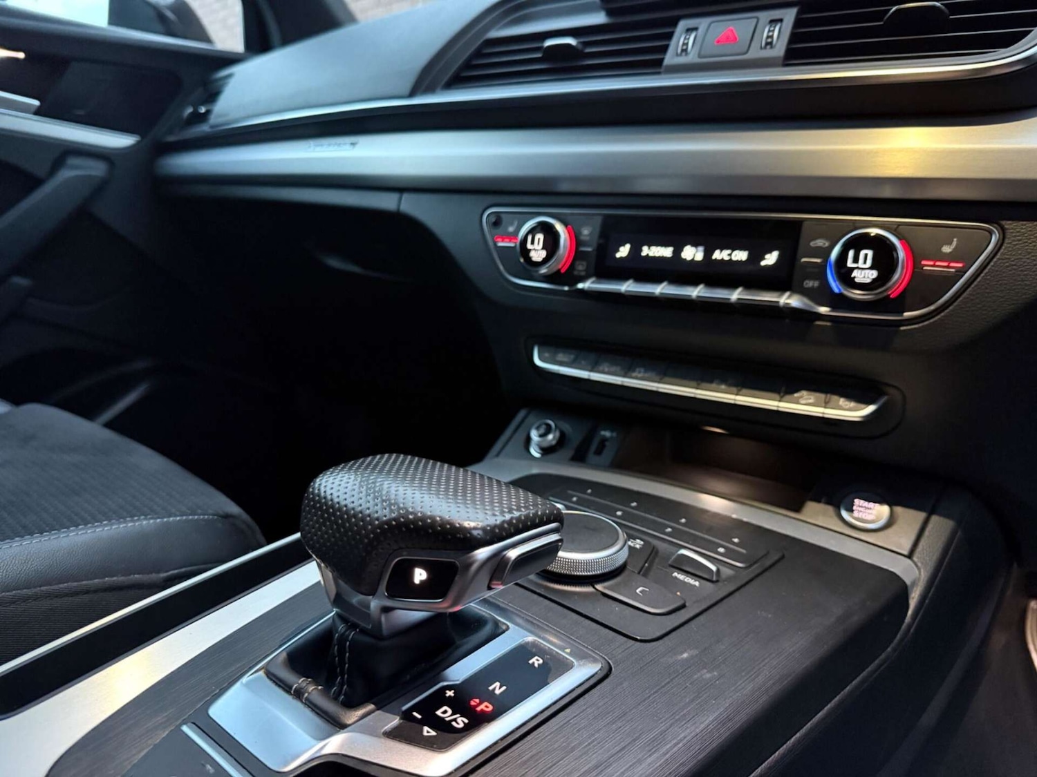 Used Audi Q5 2019 for sale - 77274328: Photo 69