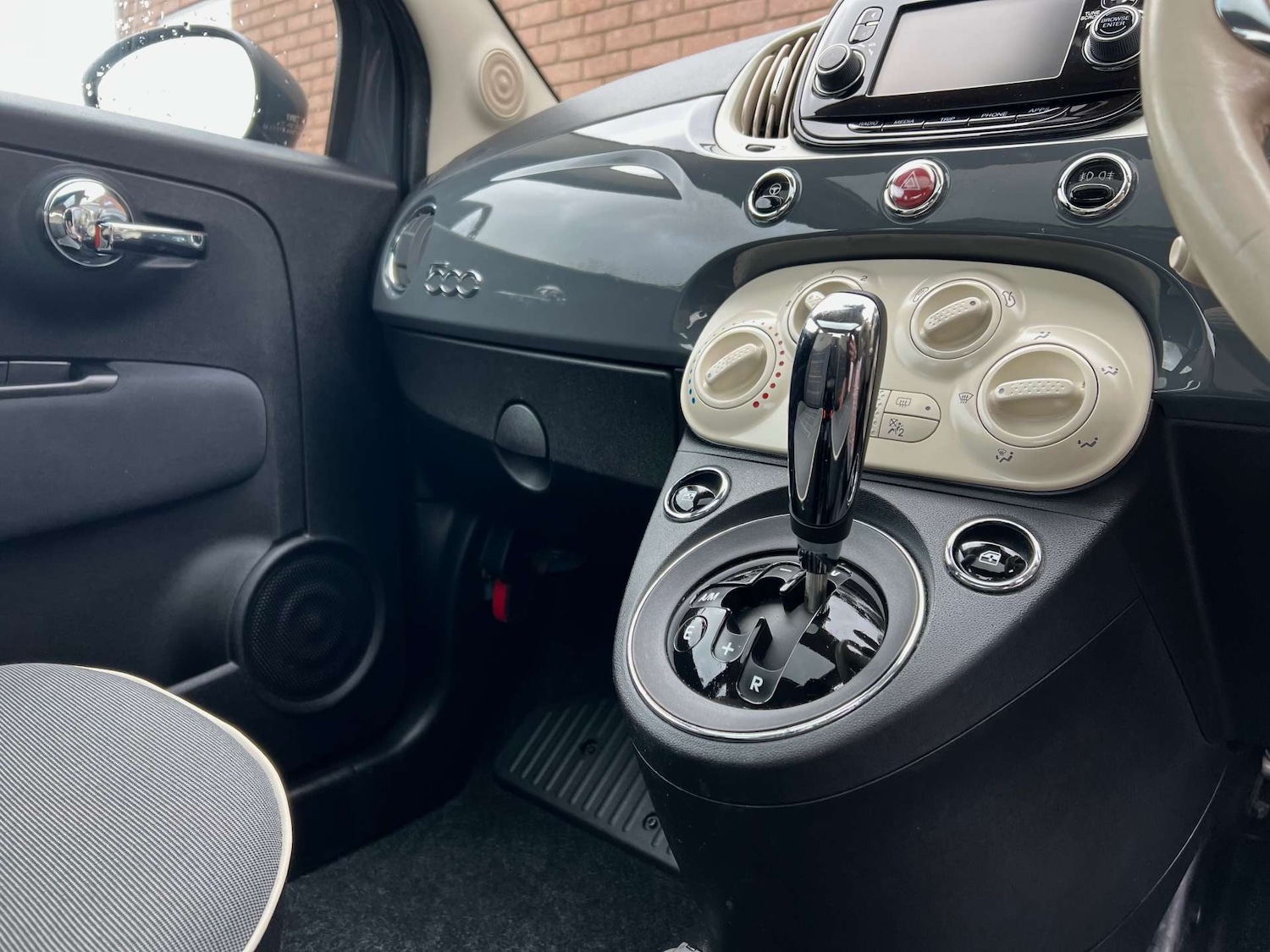 Used Fiat 500 2018 for sale - 77531896: Photo 64