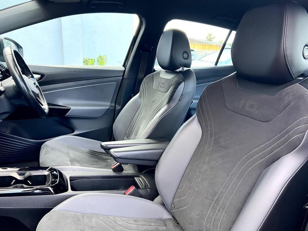 Used Volkswagen ID.4 2021 for sale - 76370693: Photo 35