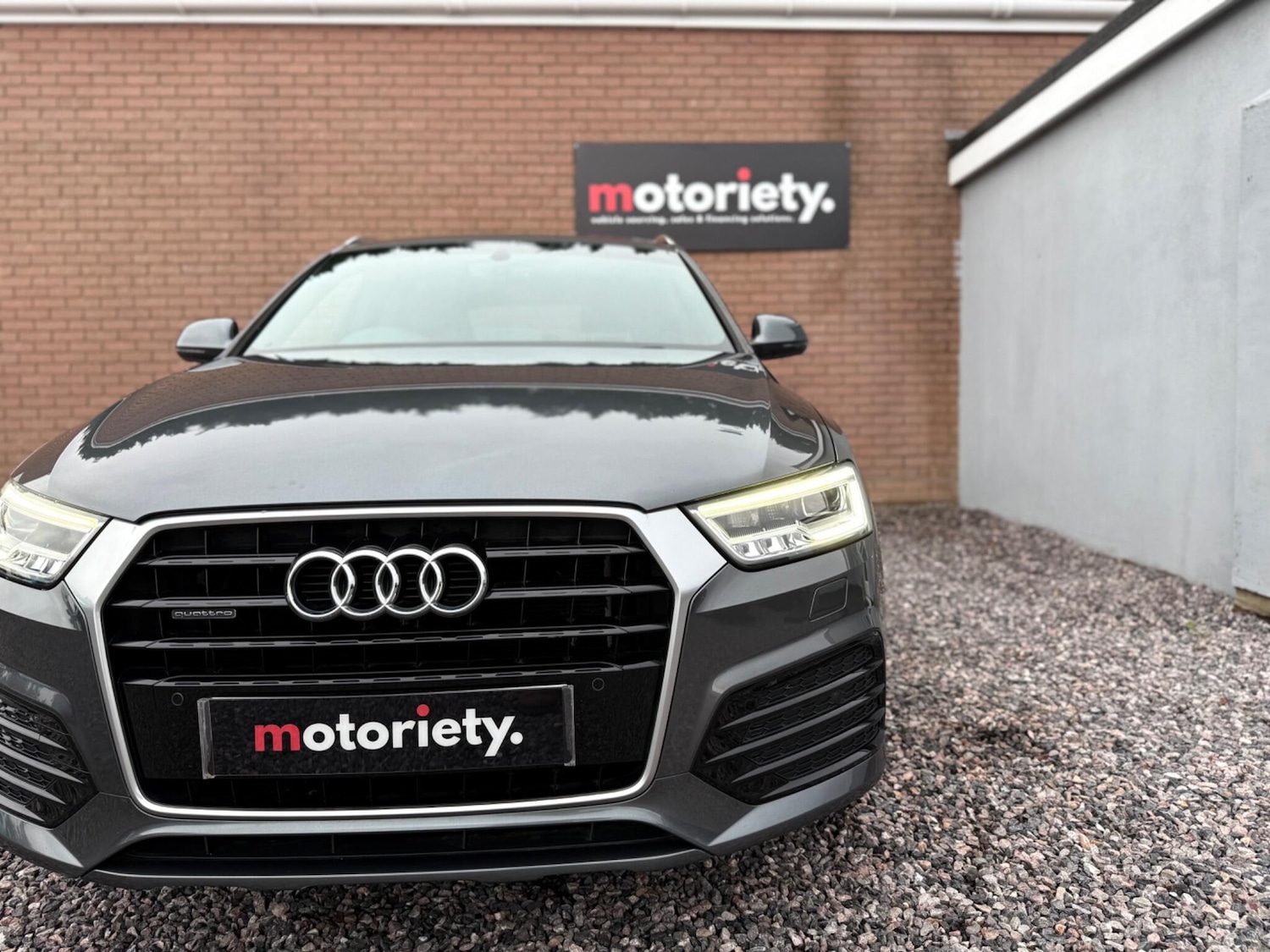 Used Audi Q3 2016 for sale - 75990992: Photo 10