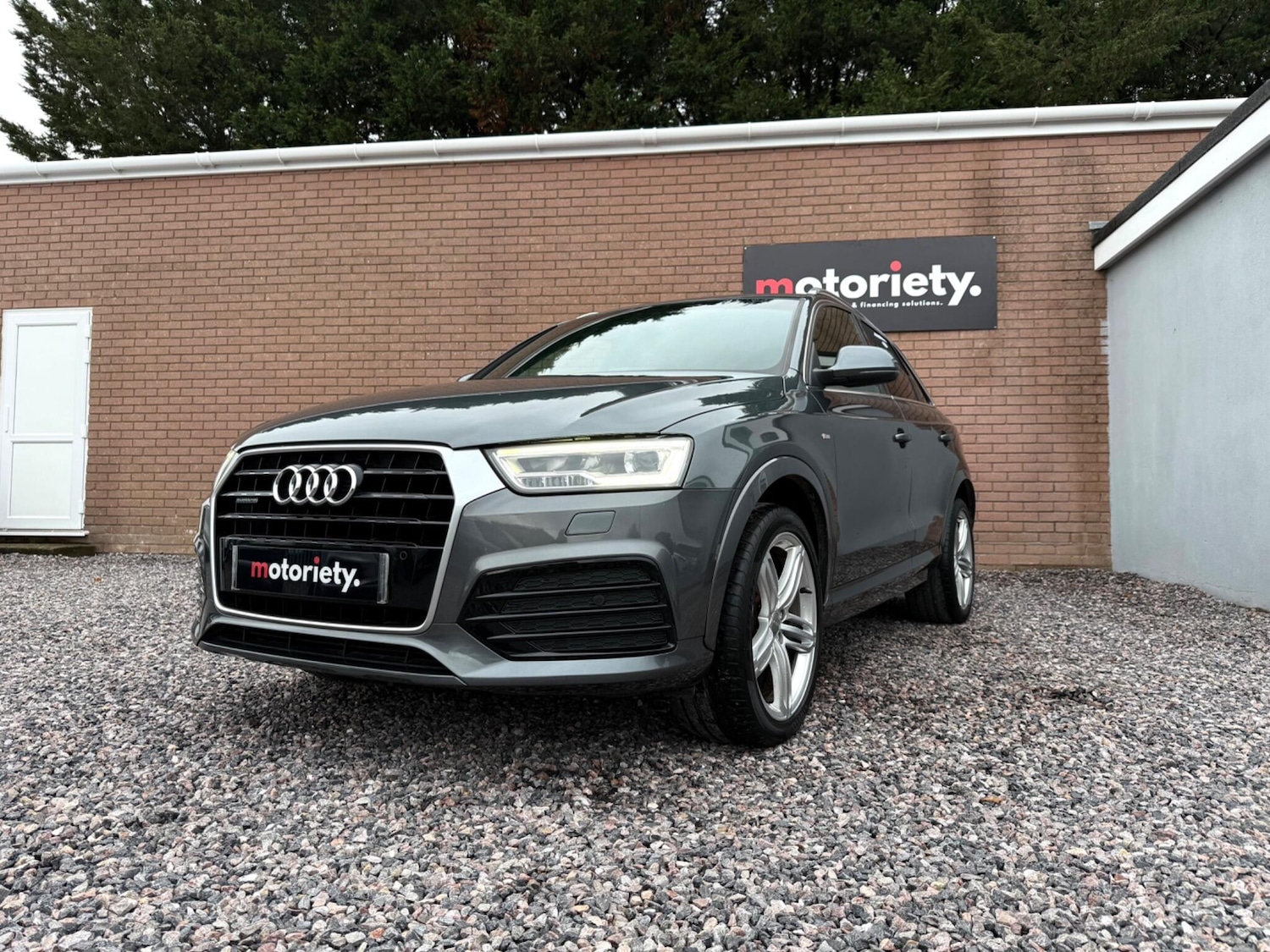 Used Audi Q3 2016 for sale - 75990992: Photo 12