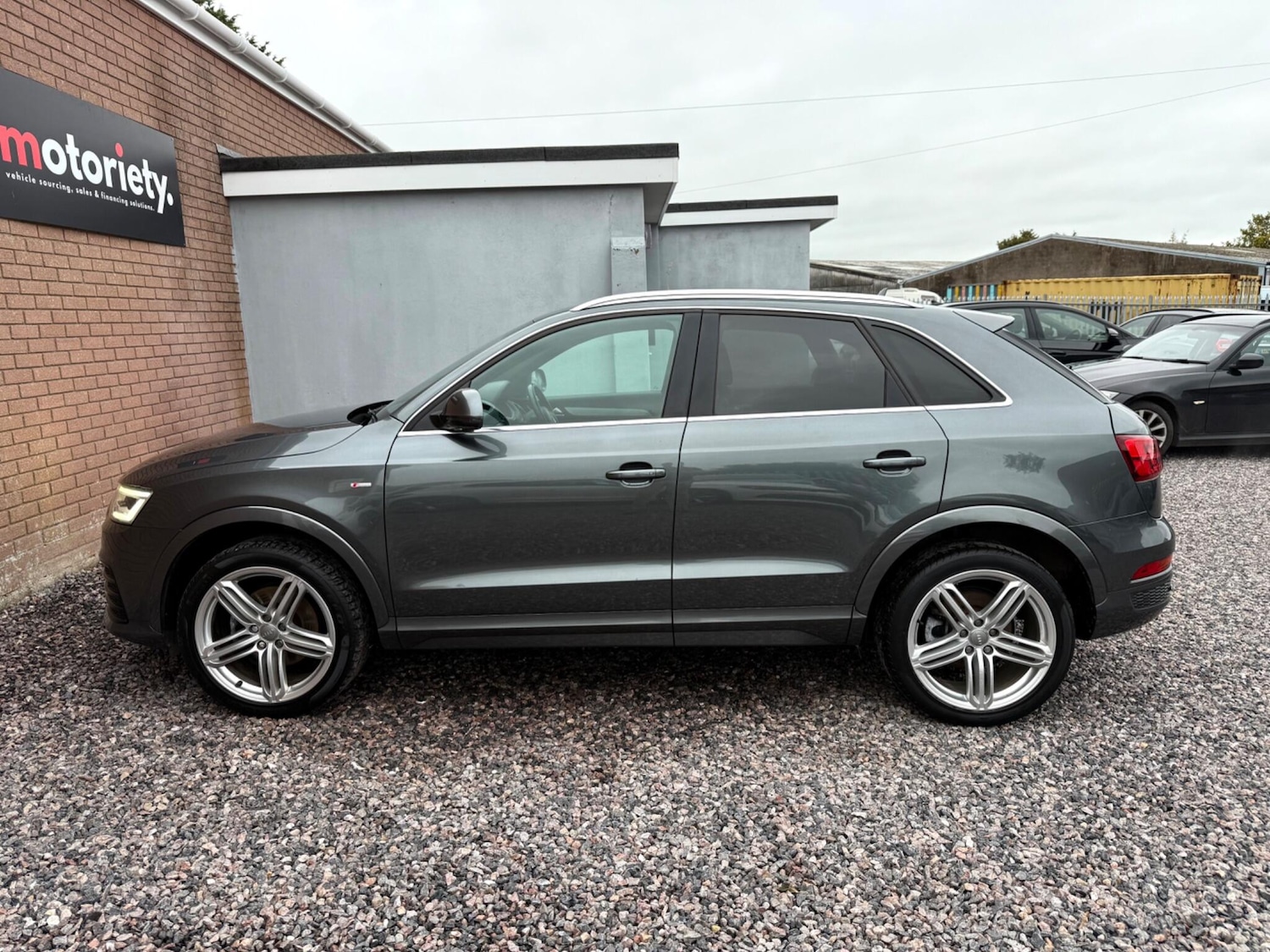 Used Audi Q3 2016 for sale - 75990992: Photo 15