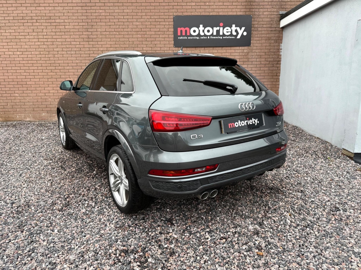 Used Audi Q3 2016 for sale - 75990992: Photo 16