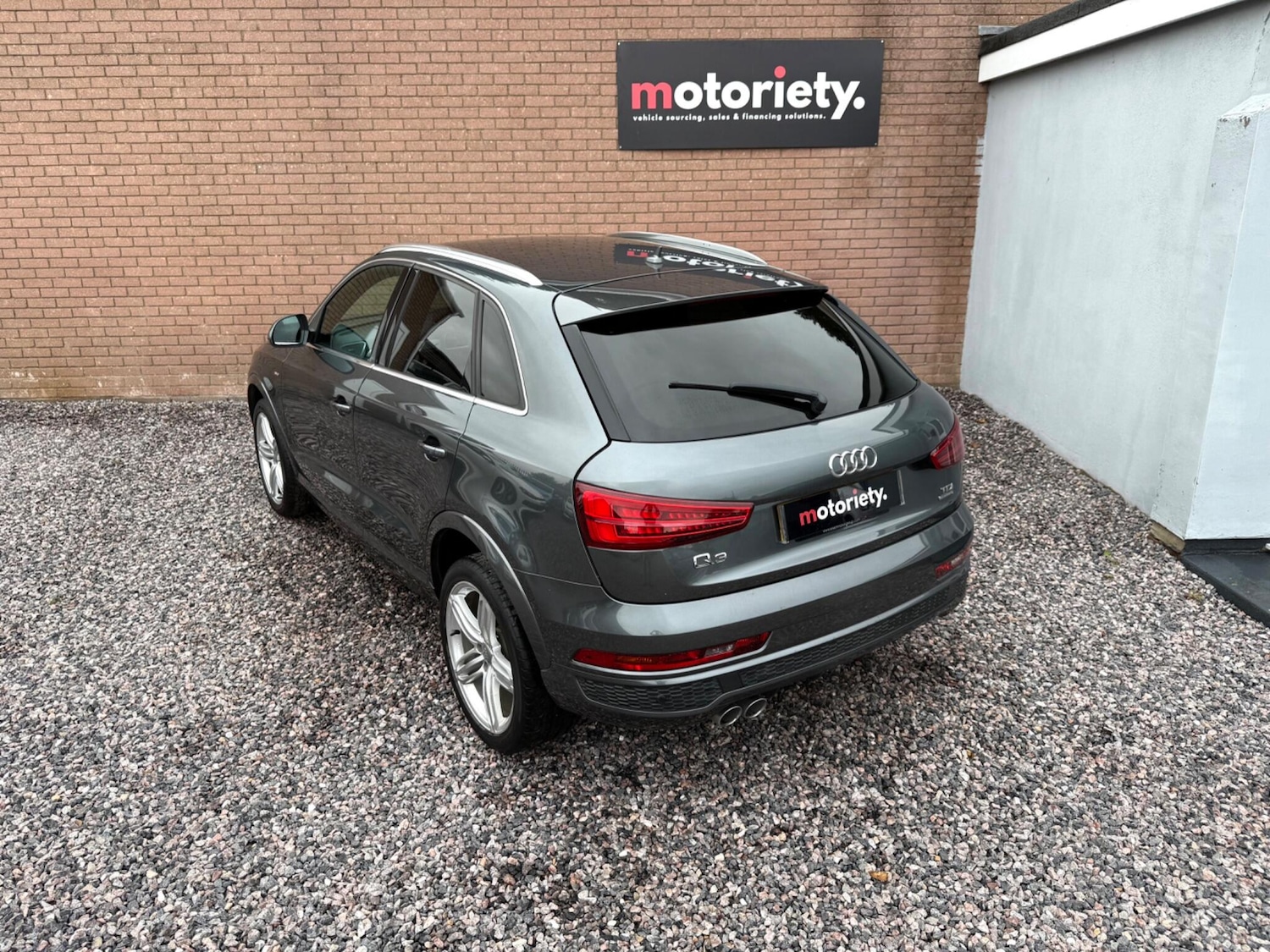 Used Audi Q3 2016 for sale - 75990992: Photo 17