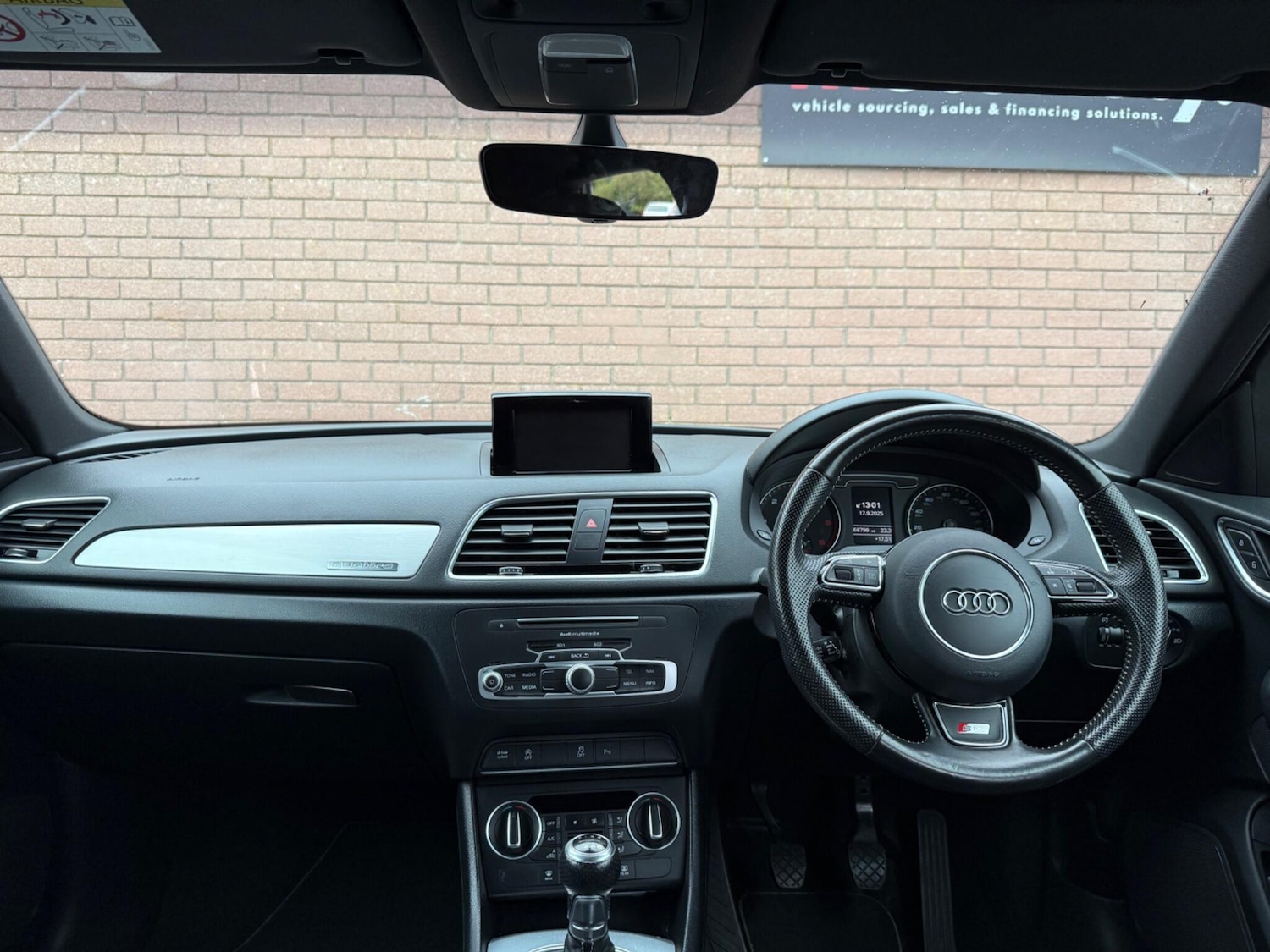 Used Audi Q3 2016 for sale - 75990992: Photo 3