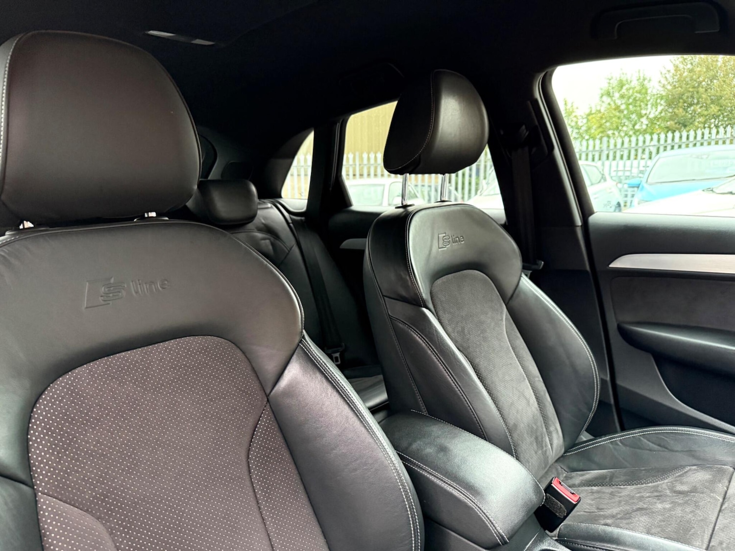 Used Audi Q3 2016 for sale - 75990992: Photo 37