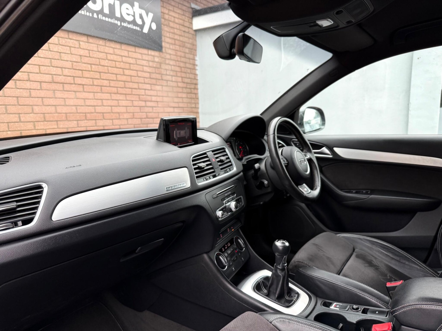 Used Audi Q3 2016 for sale - 75990992: Photo 39