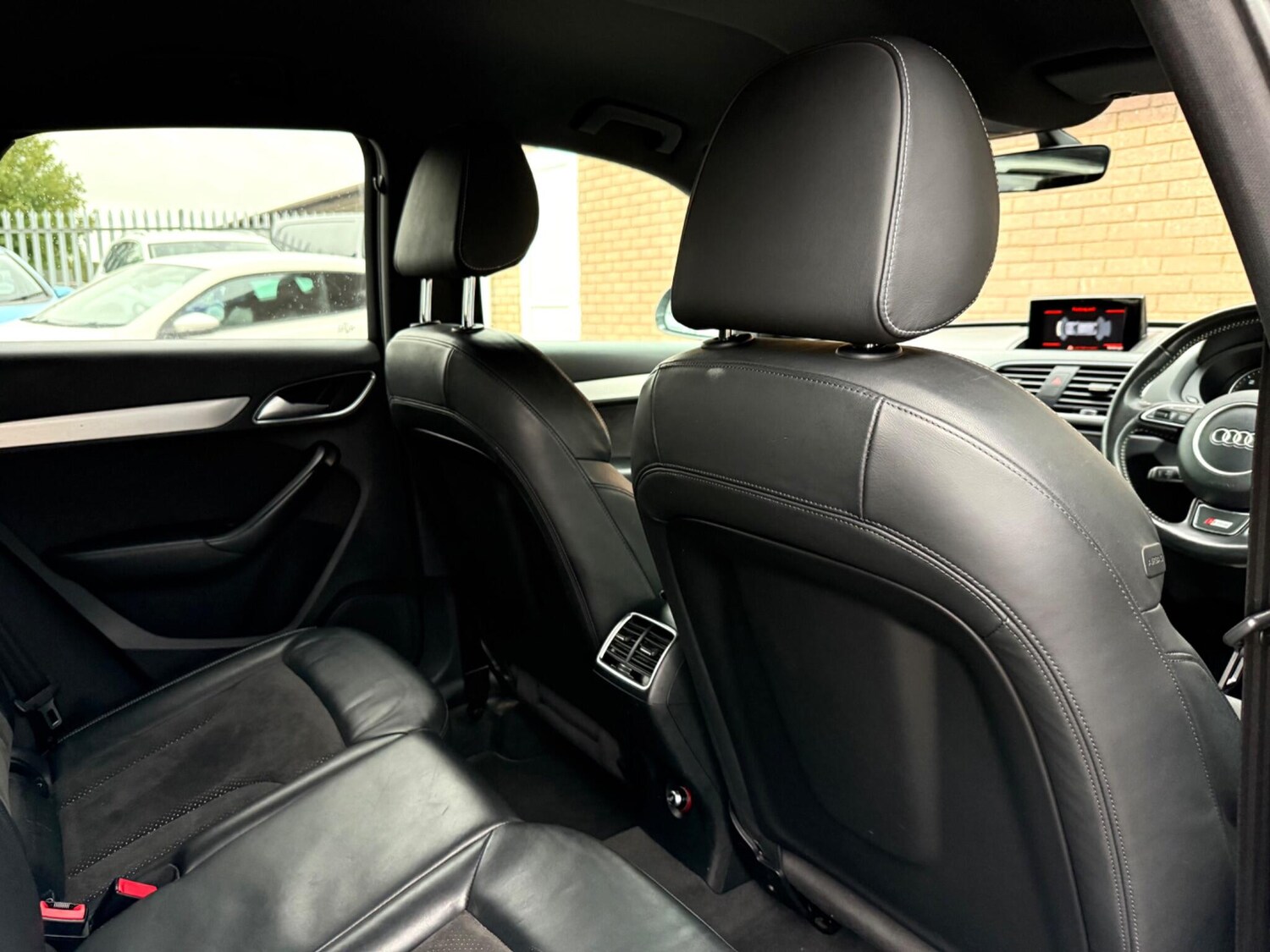 Used Audi Q3 2016 for sale - 75990992: Photo 43