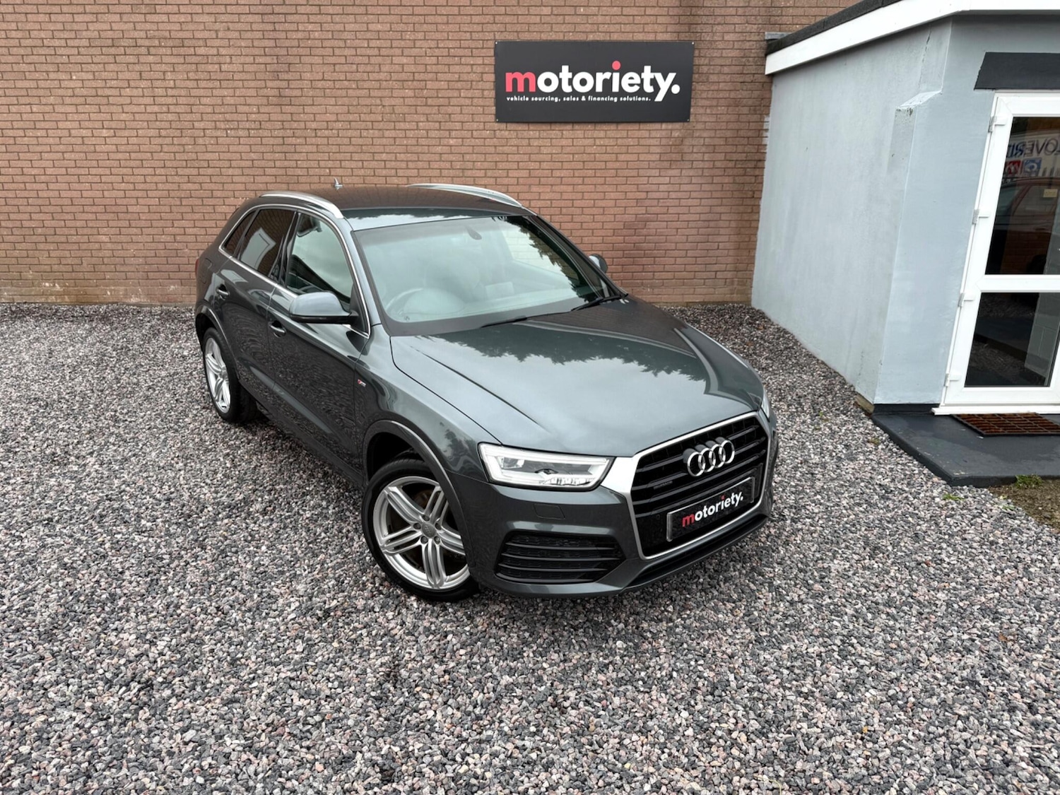 Used Audi Q3 2016 for sale - 75990992: Photo 6