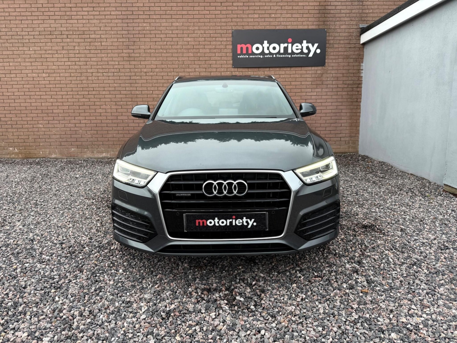 Used Audi Q3 2016 for sale - 75990992: Photo 8