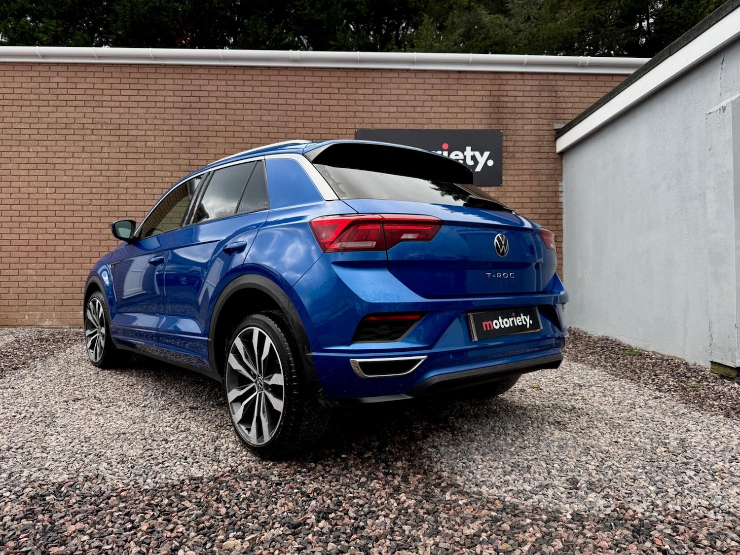 Used Volkswagen T-Roc 2021 for sale - 76613326: Photo 2