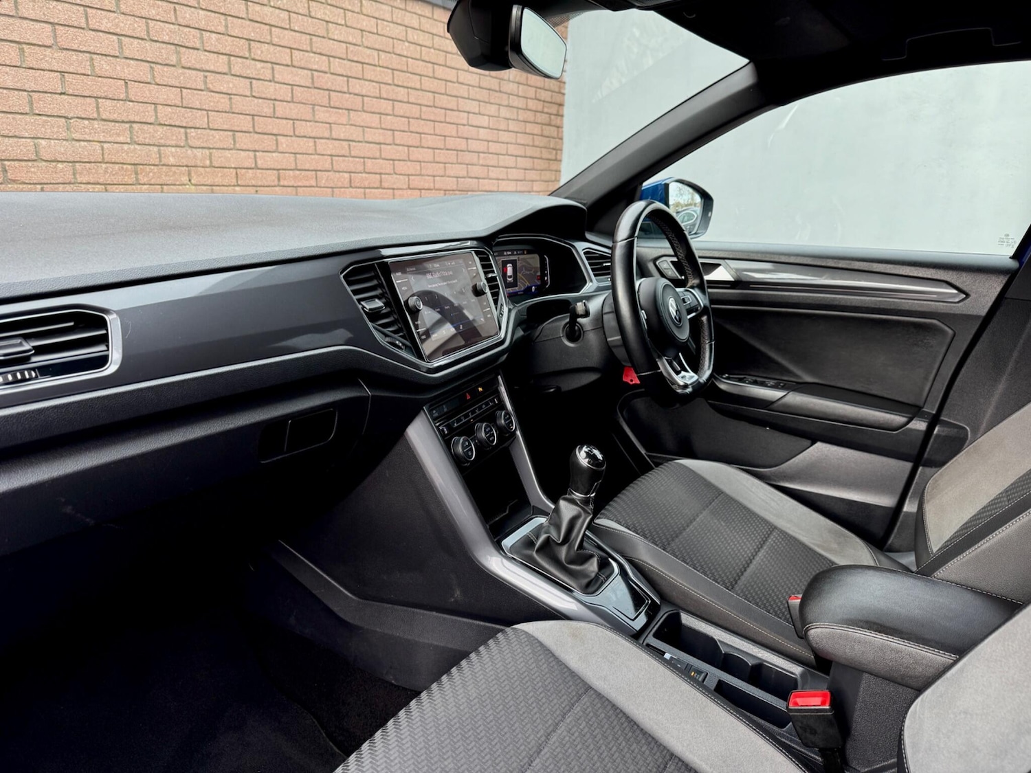 Used Volkswagen T-Roc 2021 for sale - 76613326: Photo 42