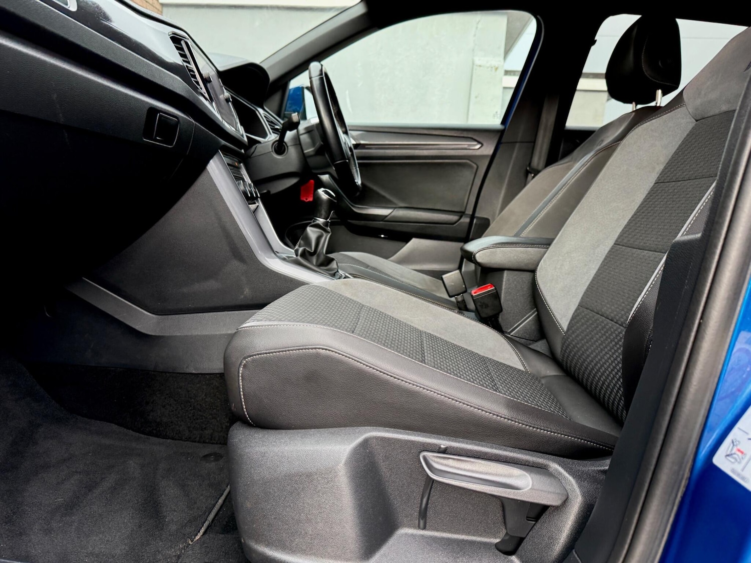 Used Volkswagen T-Roc 2021 for sale - 76613326: Photo 45