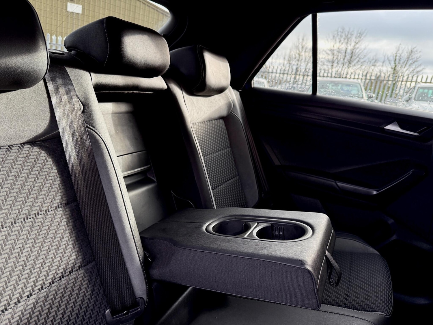 Used Volkswagen T-Roc 2021 for sale - 76613326: Photo 55