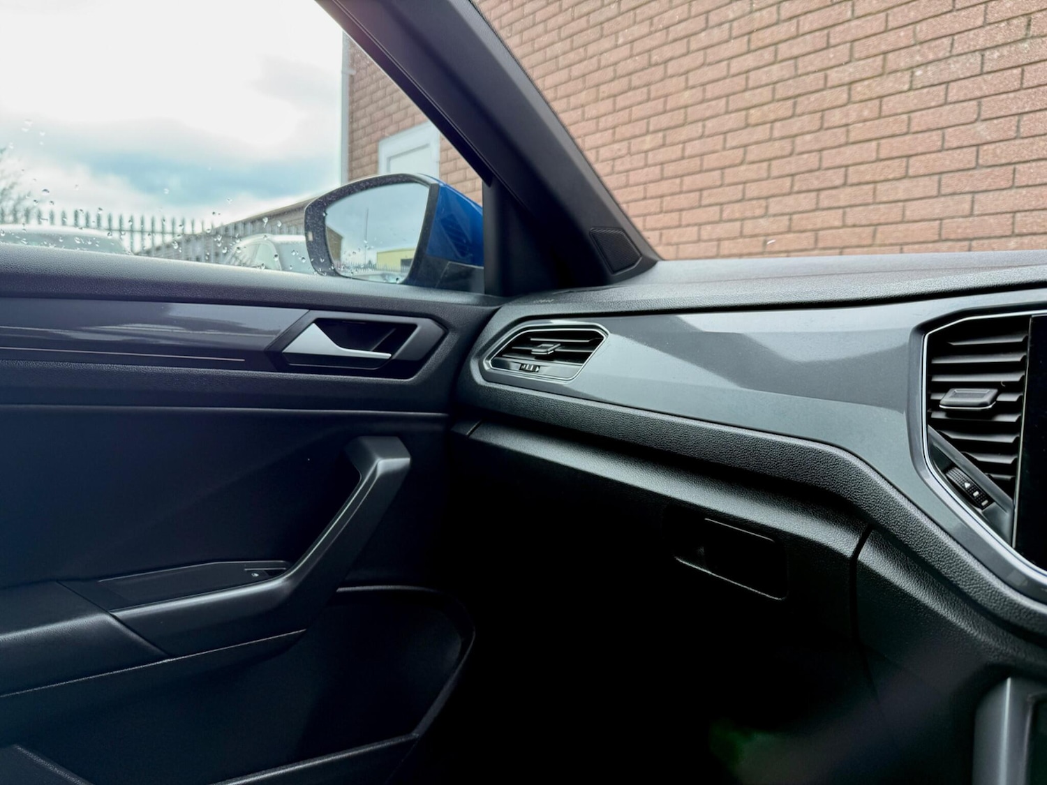 Used Volkswagen T-Roc 2021 for sale - 76613326: Photo 61