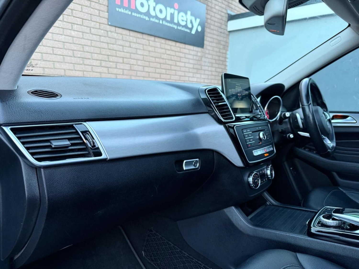 Used Mercedes-Benz GLE 2016 for sale - 77274326: Photo 73