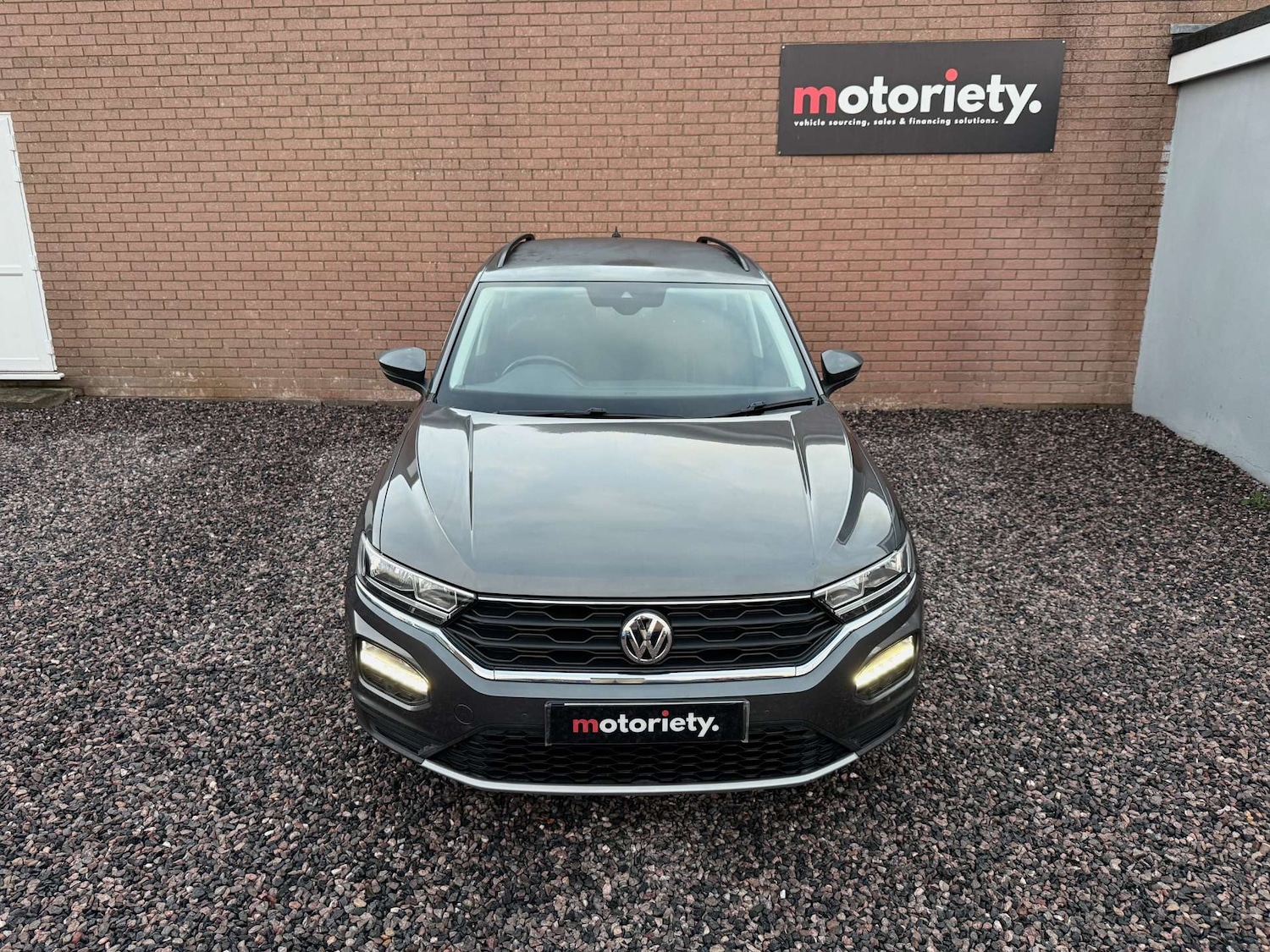 Used Volkswagen T-Roc 2018 for sale - 77274335: Photo 11