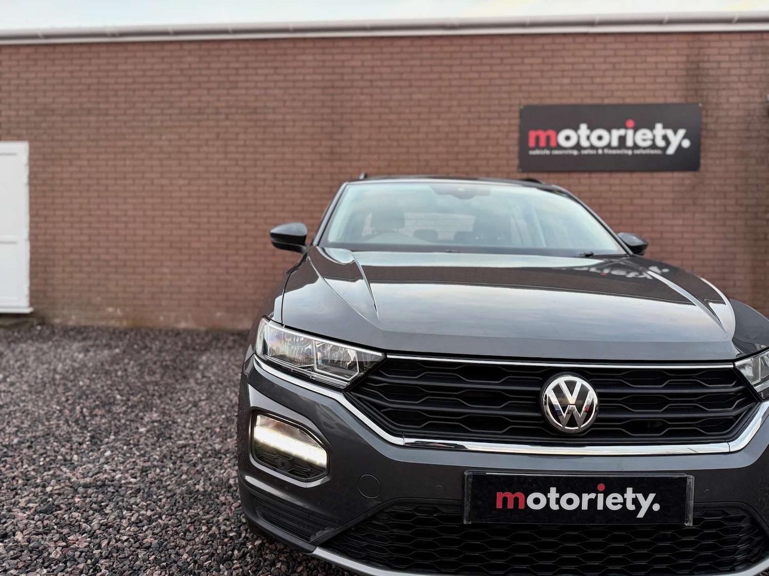 Used Volkswagen T-Roc 2018 for sale - 77274335: Photo 12