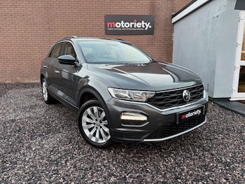 Volkswagen T-Roc feature image