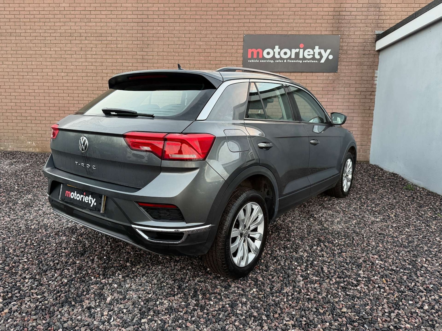 Used Volkswagen T-Roc 2018 for sale - 77274335: Photo 29