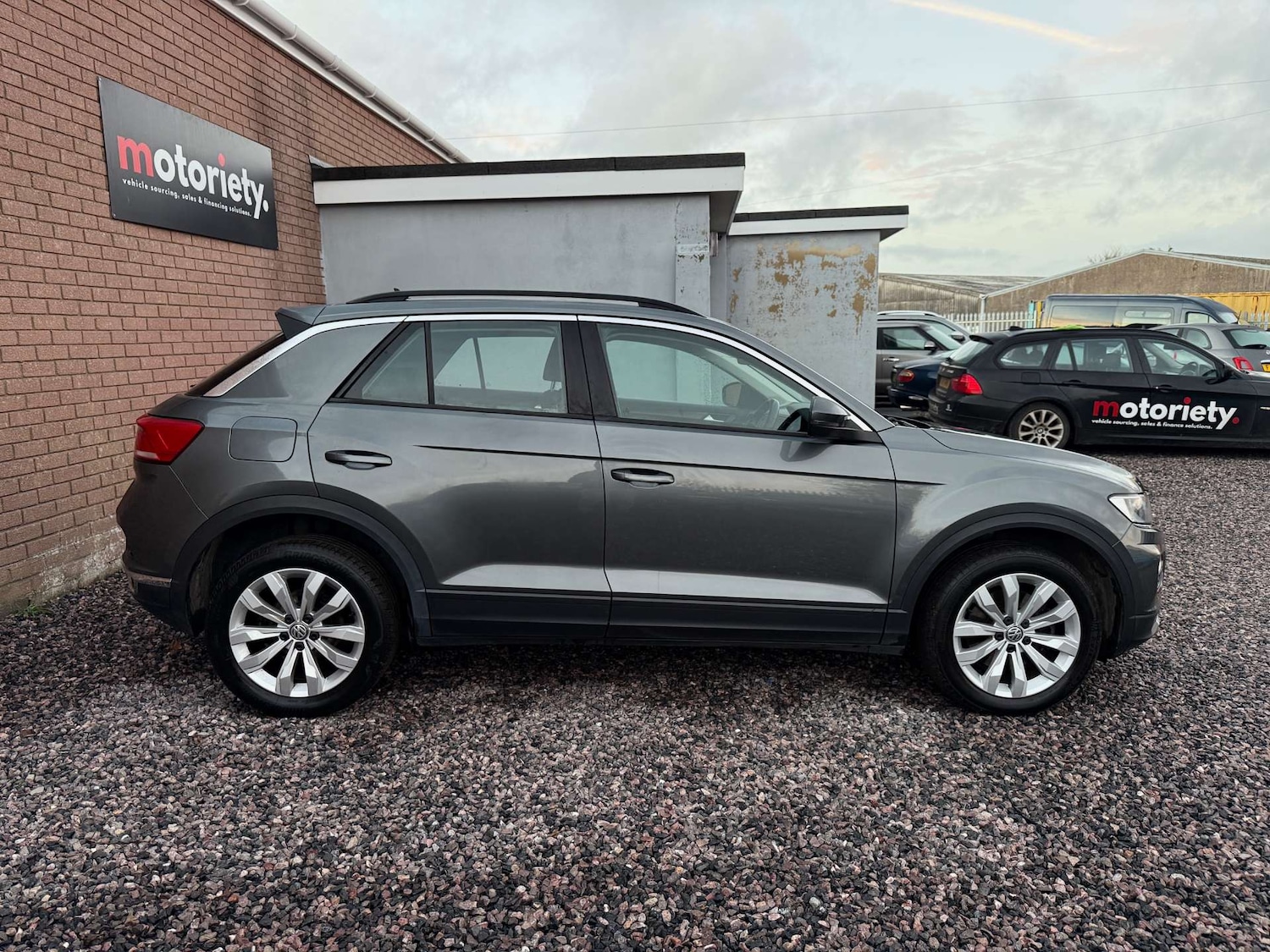 Used Volkswagen T-Roc 2018 for sale - 77274335: Photo 33