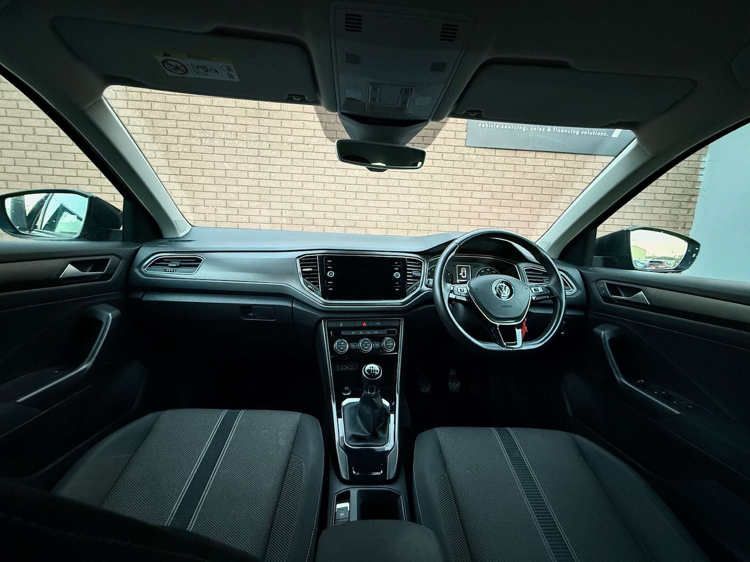 Used Volkswagen T-Roc 2018 for sale - 77274335: Photo 57