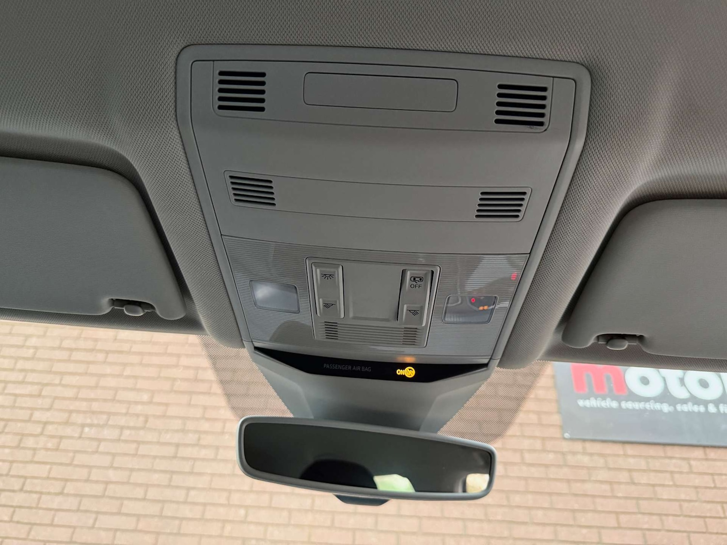 Used Volkswagen T-Roc 2018 for sale - 77274335: Photo 67