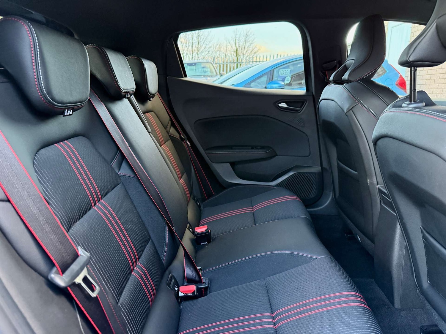 Used Renault Clio 2021 for sale - 77274331: Photo 47