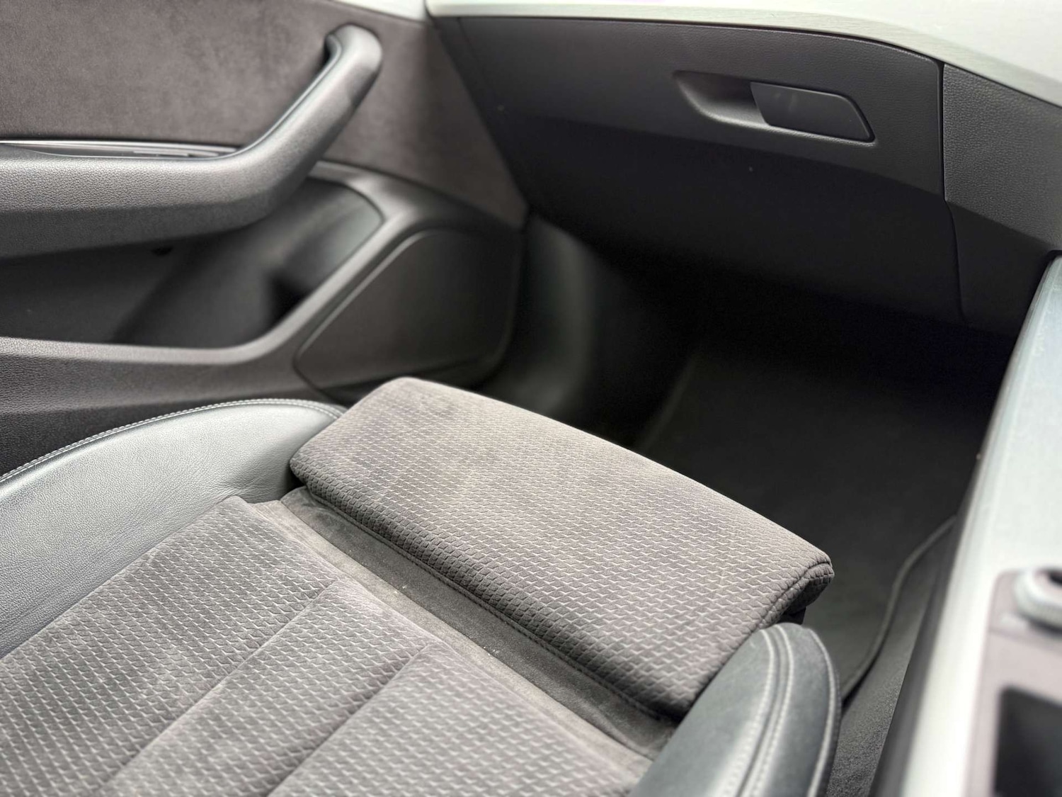 Used Audi A5 2017 for sale - 77420221: Photo 85