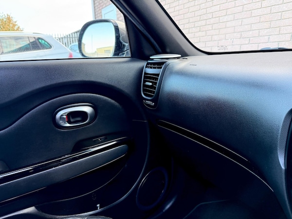 Used Kia Soul 2015 for sale - 76189690: Photo 65