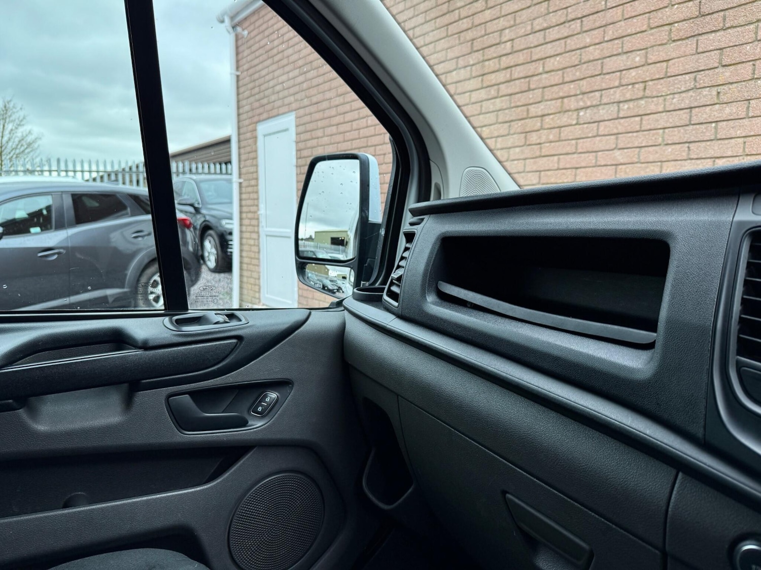 Used Ford Transit Custom 2019 for sale - 76689506: Photo 56