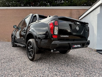 Used Nissan Navara 2020 for sale - 76259823: Photo 2