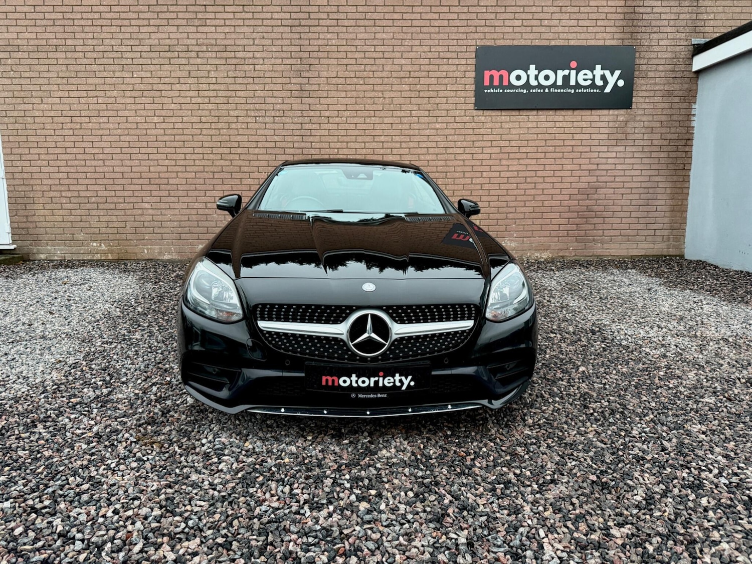 Used Mercedes-Benz SLC 2017 for sale - 76607762: Photo 10