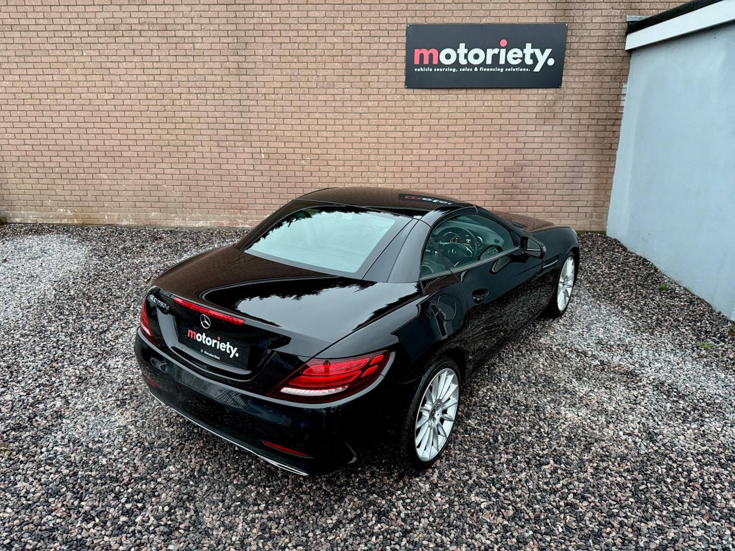 Used Mercedes-Benz SLC 2017 for sale - 76607762: Photo 27