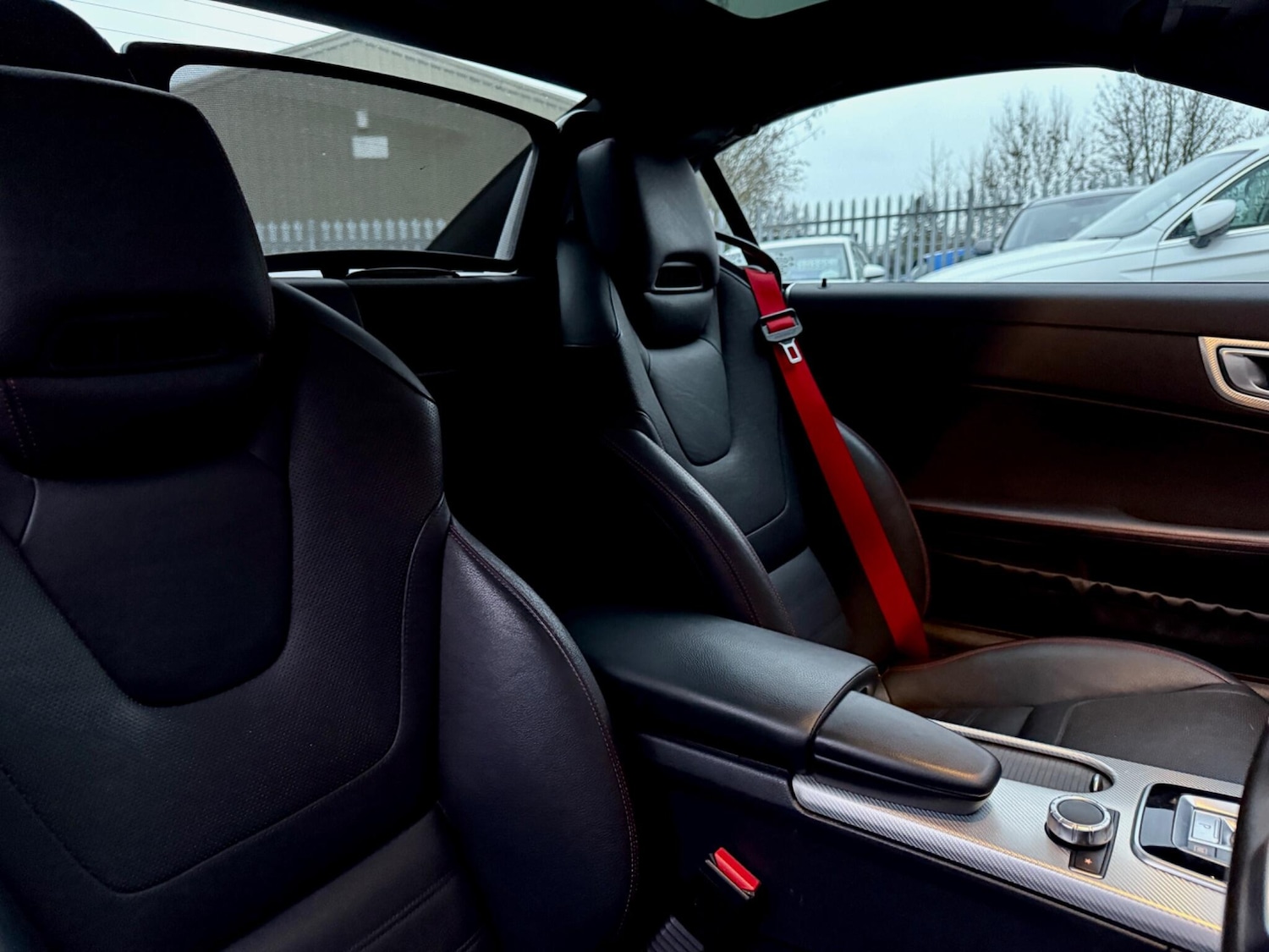 Used Mercedes-Benz SLC 2017 for sale - 76607762: Photo 41