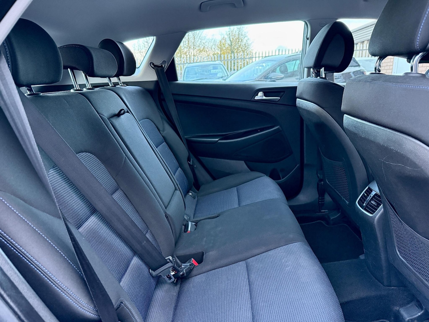Used Hyundai TUCSON 2015 for sale - 76371384: Photo 44