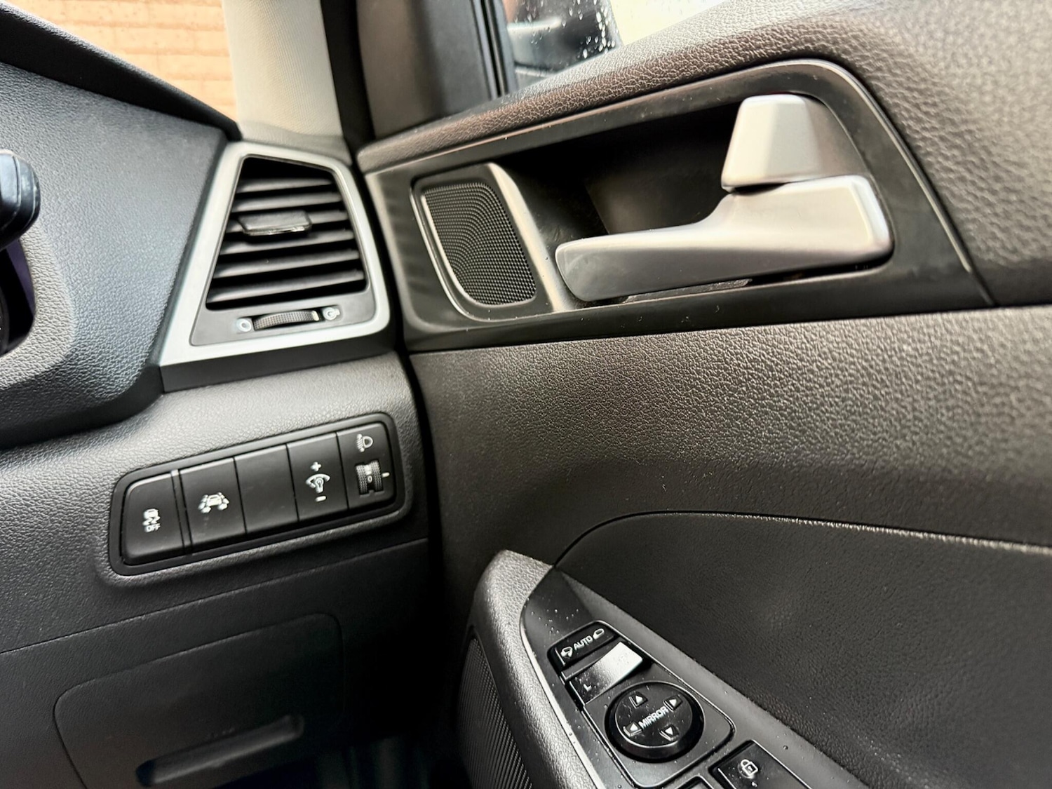 Used Hyundai TUCSON 2015 for sale - 76371384: Photo 68