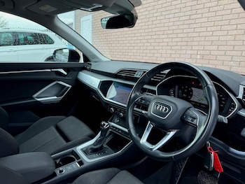 Used Audi Q3 2021 for sale - 76484663: Photo