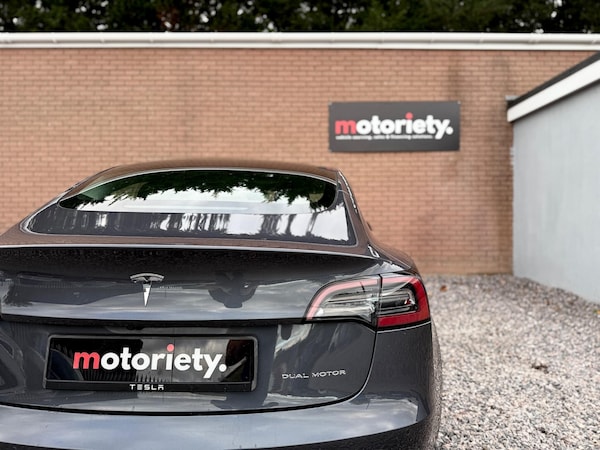 Used Tesla Model 3 2021 for sale - 76215531: Photo 22