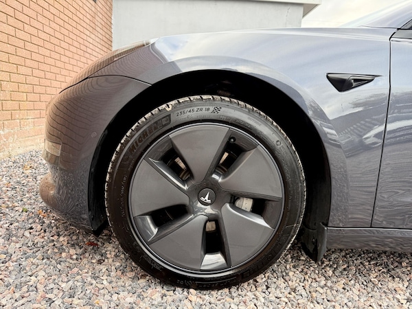 Used Tesla Model 3 2021 for sale - 76215531: Photo 29