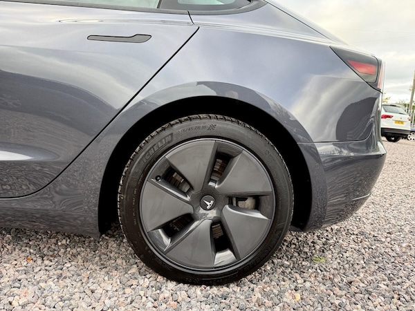 Used Tesla Model 3 2021 for sale - 76215531: Photo 30