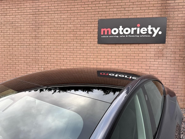 Used Tesla Model 3 2021 for sale - 76215531: Photo 33